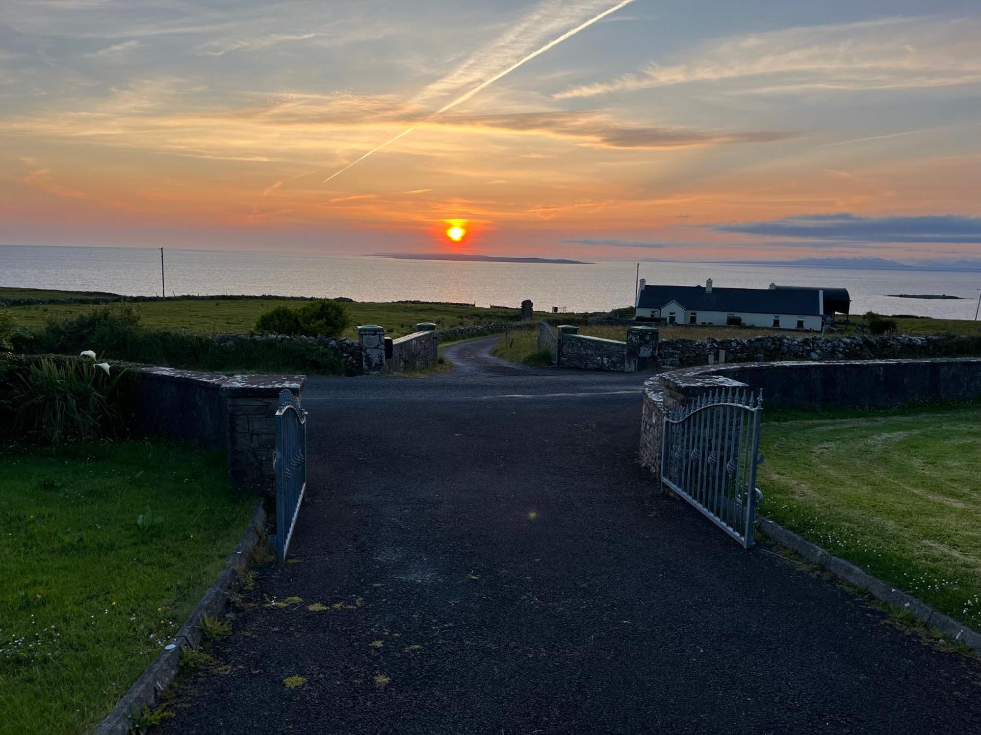 Villa Ocean View Doolin Extérieur photo
